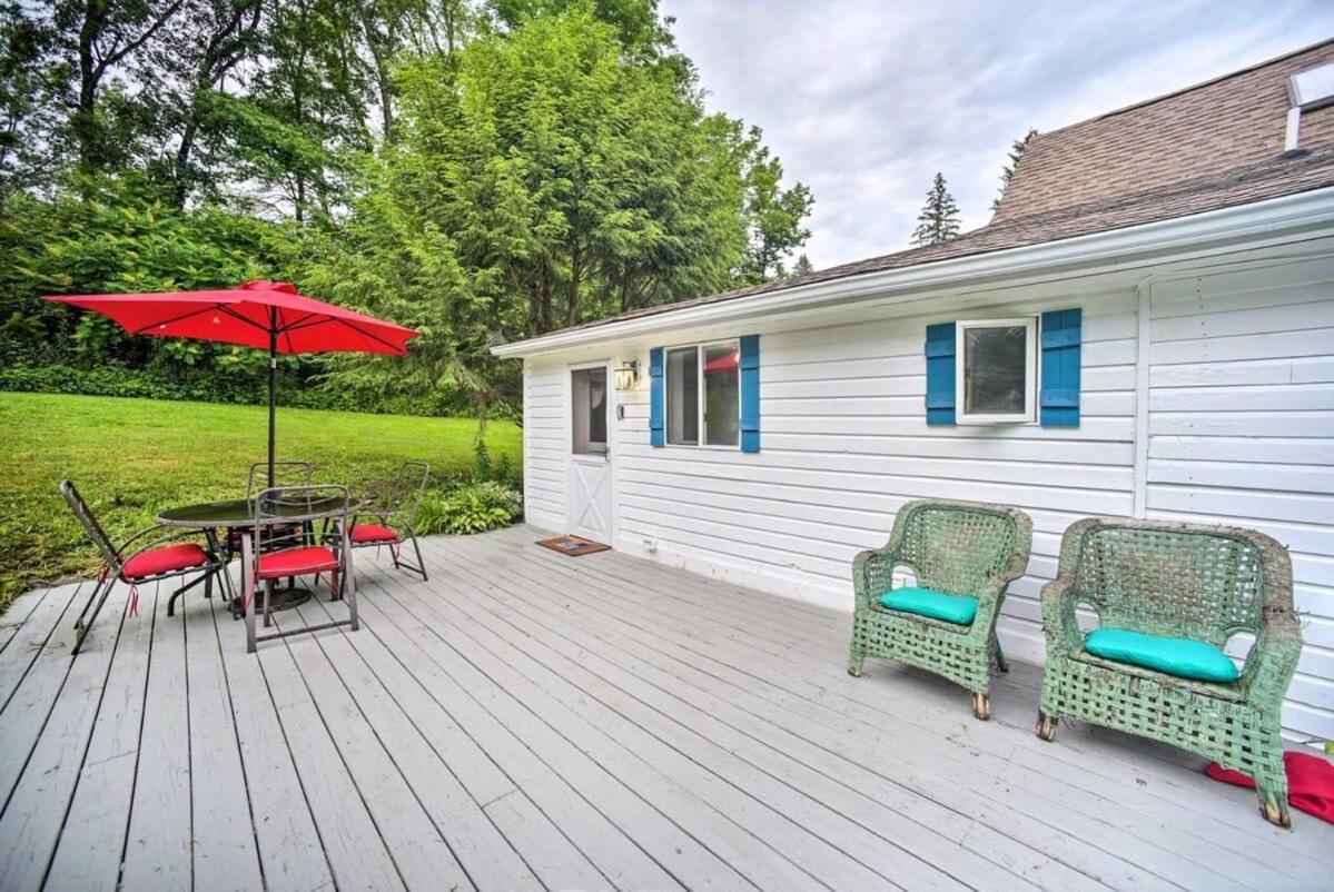 Cozy Milford Cottage On Half Acre W Deck & Grill Dış mekan fotoğraf