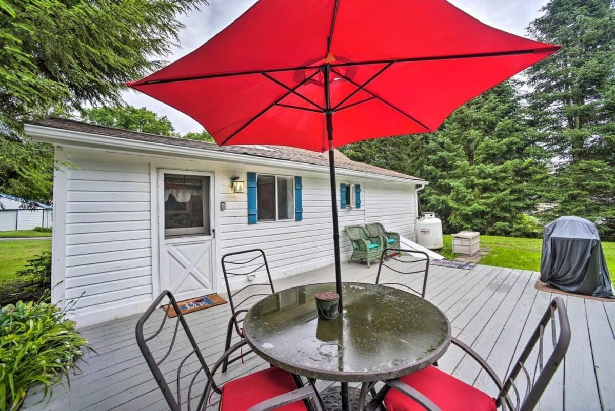 Cozy Milford Cottage On Half Acre W Deck & Grill Dış mekan fotoğraf